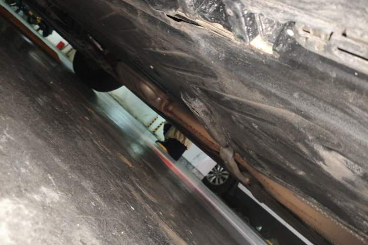 Used Mercedes-Benz GLC 2019 GLC 260 4MATIC Luxury Model Chassis Rear Left