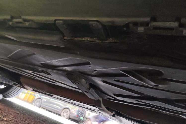 Used Mercedes-Benz GLC 2019 GLC 300 L 4MATIC Dynamic Model Chassis Rear Left