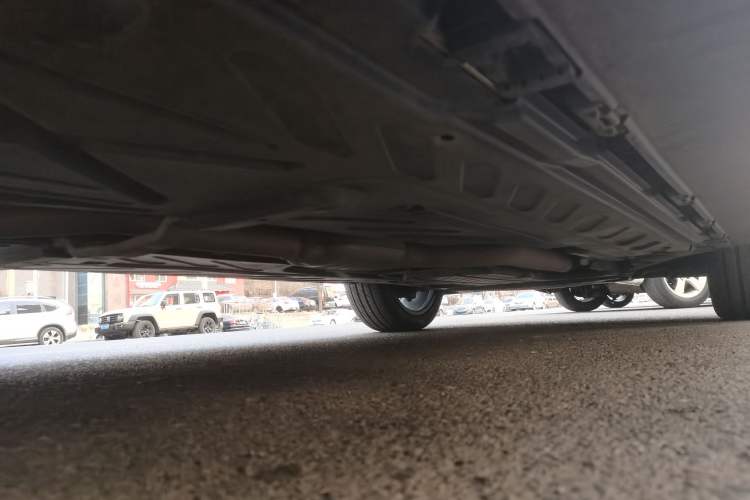 Used Mercedes-Benz GLC 2019 GLC 300 L 4MATIC Dynamic Model Chassis Rear Right
