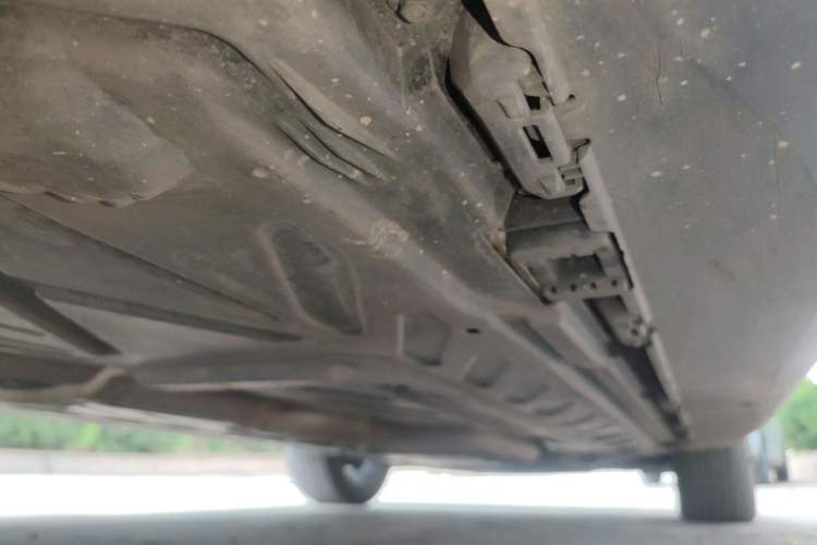 Used Mercedes-Benz GLC 2019 GLC 300 L 4MATIC Dynamic Model Chassis Rear Right