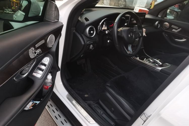 Used Mercedes-Benz GLC 2019 GLC 300 L 4MATIC Dynamic Model Driver Seat