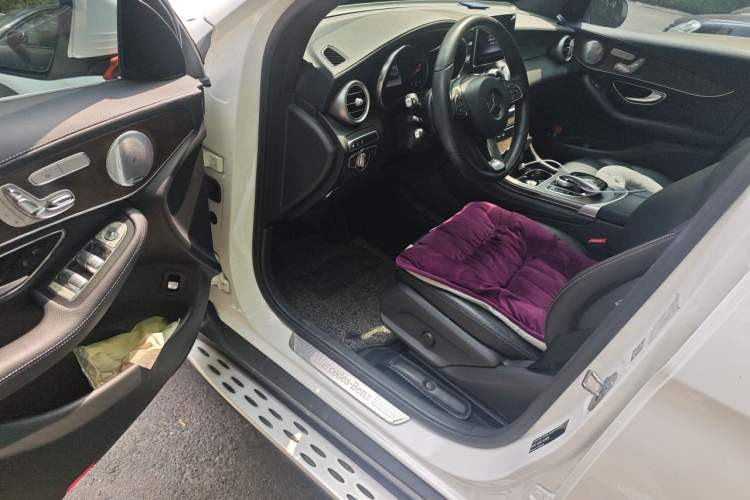 Used Mercedes-Benz GLC 2019 GLC 300 L 4MATIC Dynamic Model Driver Seat