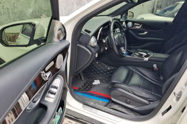 Used Mercedes-Benz GLC 2019 GLC 260 L 4MATIC Dynamic Model Driver Seat