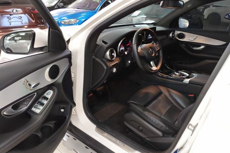 Used Mercedes-Benz GLC 2019 GLC 200 L 4MATIC Driver Seat