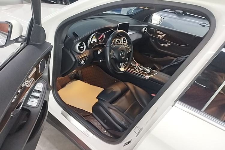 Used Mercedes-Benz GLC 2019 GLC 260 L 4MATIC Dynamic Model Driver Seat