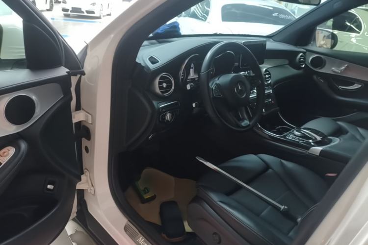 Used Mercedes-Benz GLC 2019 GLC 200 L 4MATIC Driver Seat