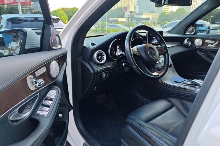 Used Mercedes-Benz GLC 2019 GLC 300 L 4MATIC Dynamic Model Driver Seat