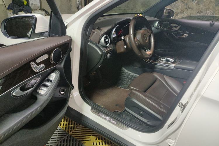 Used Mercedes-Benz GLC 2019 GLC 260 L 4MATIC Dynamic Model Driver Seat