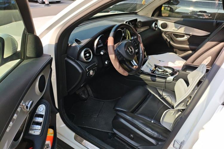 Used Mercedes-Benz GLC 2019 GLC 200 L 4MATIC Driver Seat
