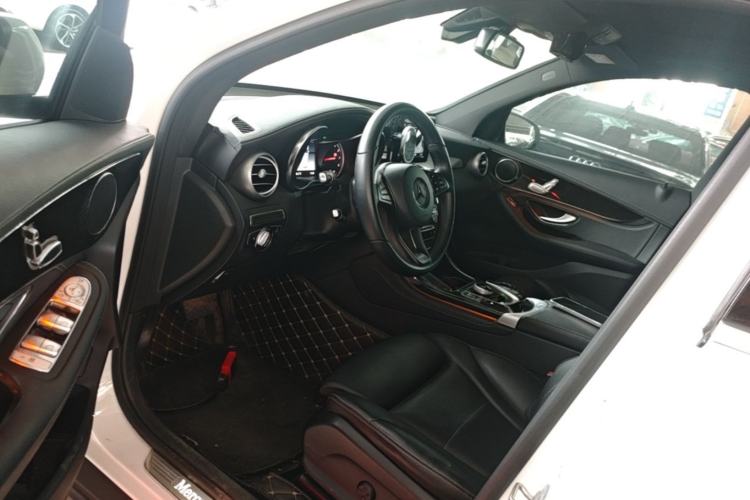 Used Mercedes-Benz GLC 2019 GLC 200 L 4MATIC Driver Seat