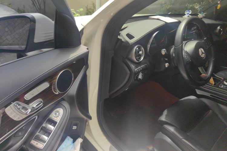 Used Mercedes-Benz GLC 2019 Facelift GLC 260 L 4MATIC Luxury Model Driver Seat