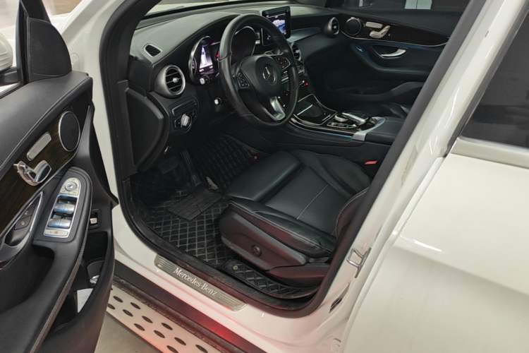 Used Mercedes-Benz GLC 2019 GLC 260 L 4MATIC Dynamic Model Driver Seat