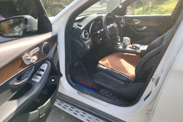 Used Mercedes-Benz GLC 2019 GLC 300 L 4MATIC Dynamic Model Driver Seat