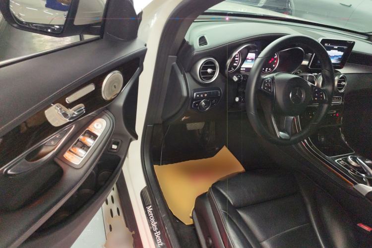 Used Mercedes-Benz GLC 2019 Facelift GLC 260 L 4MATIC Luxury Model Driver Seat