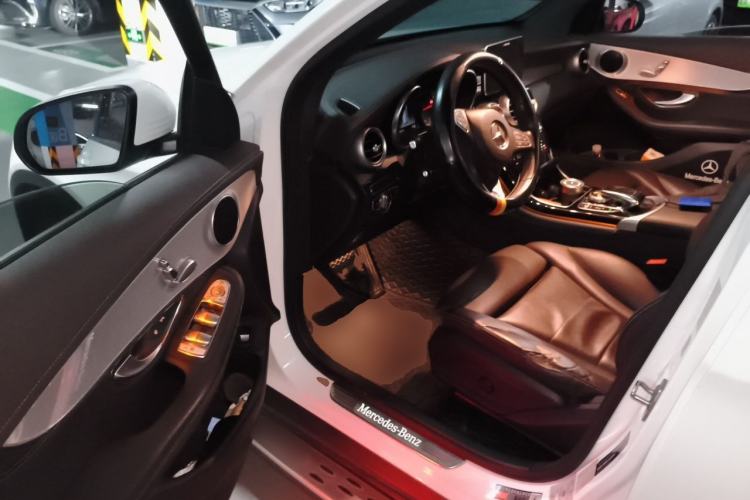 Used Mercedes-Benz GLC 2019 GLC 200 L 4MATIC Driver Seat