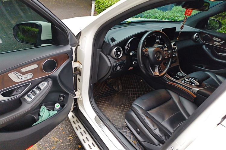 Used Mercedes-Benz GLC 2019 GLC 300 L 4MATIC Dynamic Model Driver Seat