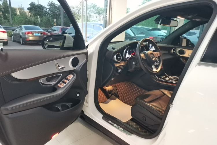 Used Mercedes-Benz GLC 2019 GLC 200 L 4MATIC Driver Seat