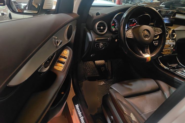 Used Mercedes-Benz GLC 2019 GLC 200 L 4MATIC Driver Seat