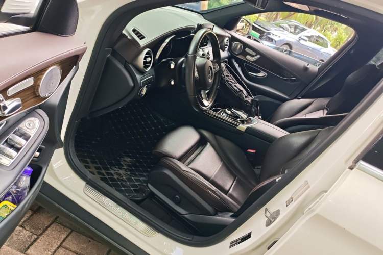 Used Mercedes-Benz GLC 2019 GLC 260 L 4MATIC Dynamic Model Driver Seat