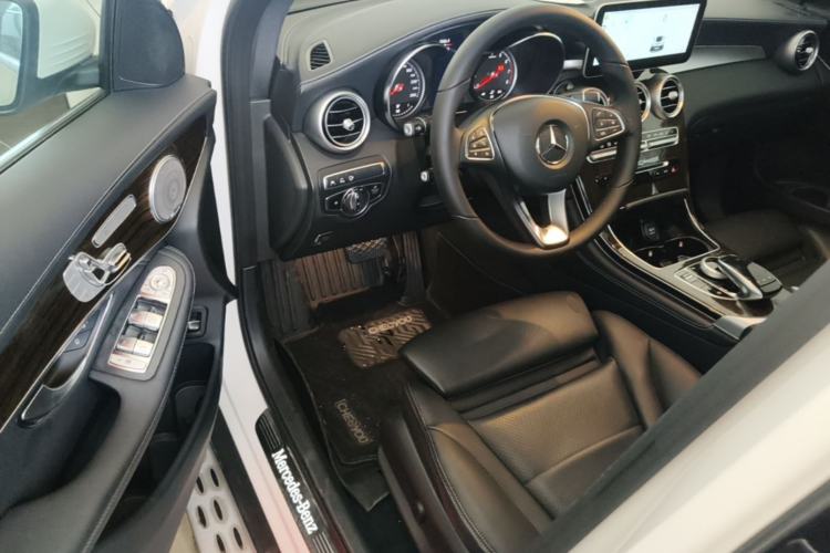 Used Mercedes-Benz GLC 2019 Facelift GLC 260 L 4MATIC Luxury Model Driver Seat
