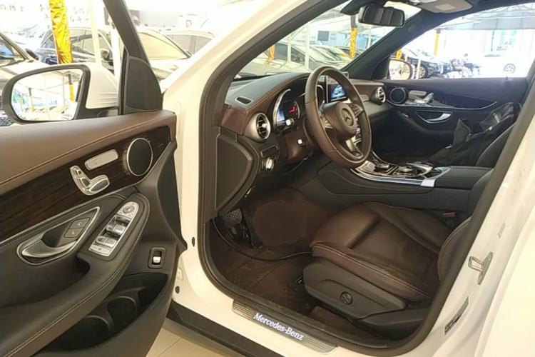 Used Mercedes-Benz GLC 2019 GLC 260 L 4MATIC Dynamic Model Driver Seat