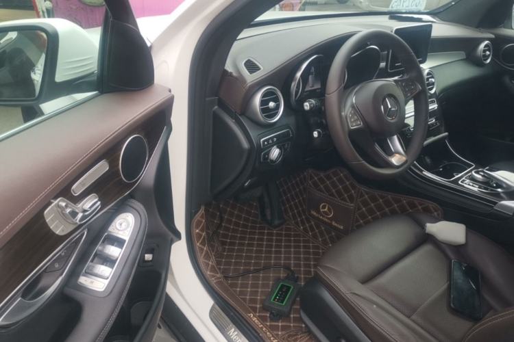 Used Mercedes-Benz GLC 2019 Facelift GLC 260 L 4MATIC Luxury Model Driver Seat
