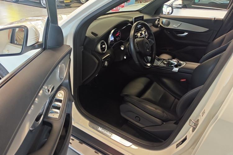 Used Mercedes-Benz GLC 2019 GLC 200 L 4MATIC Driver Seat
