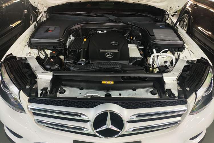 Used Mercedes-Benz GLC 2019 GLC 200 L 4MATIC Engine Bay
