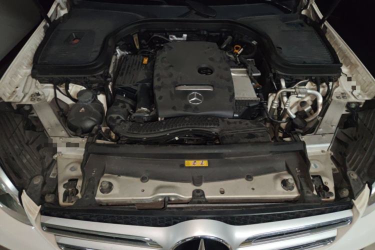 Used Mercedes-Benz GLC 2019 GLC 300 L 4MATIC Dynamic Model Engine Bay