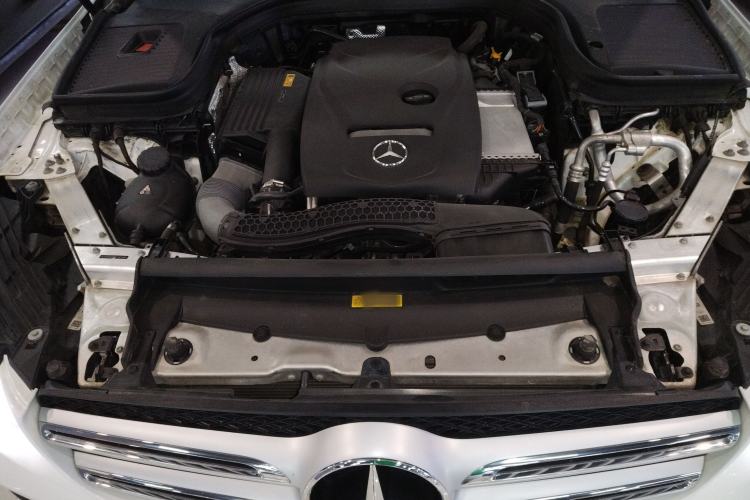 Used Mercedes-Benz GLC 2019 GLC 260 L 4MATIC Dynamic Model Engine Bay