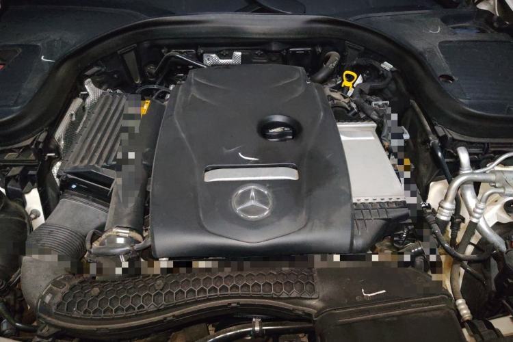 Used Mercedes-Benz GLC 2019 GLC 260 L 4MATIC Dynamic Model Engine Bay