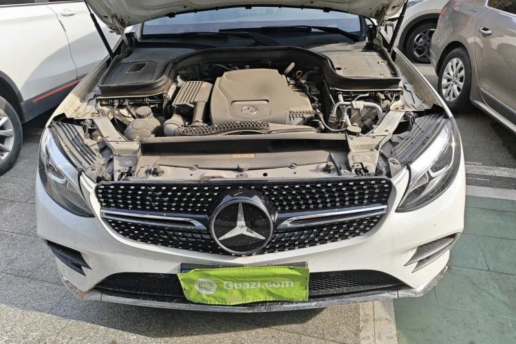Used Mercedes-Benz GLC 2019 GLC 260 4MATIC Dynamic Edition Engine Bay