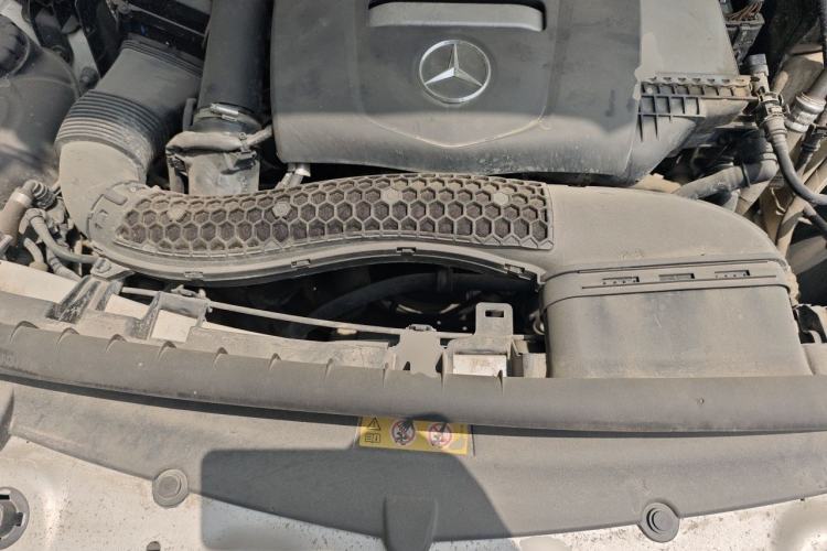 Used Mercedes-Benz GLC 2019 Facelift GLC 260 L 4MATIC Luxury Model Engine Bay