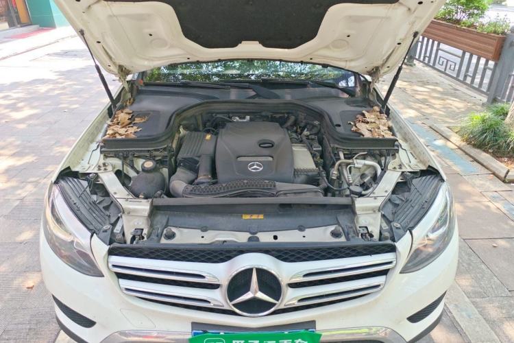 Used Mercedes-Benz GLC 2019 GLC 200 4MATIC Engine Bay