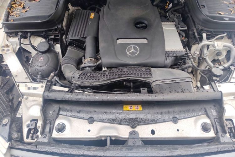 Used Mercedes-Benz GLC 2019 GLC 300 L 4MATIC Dynamic Model Engine Bay