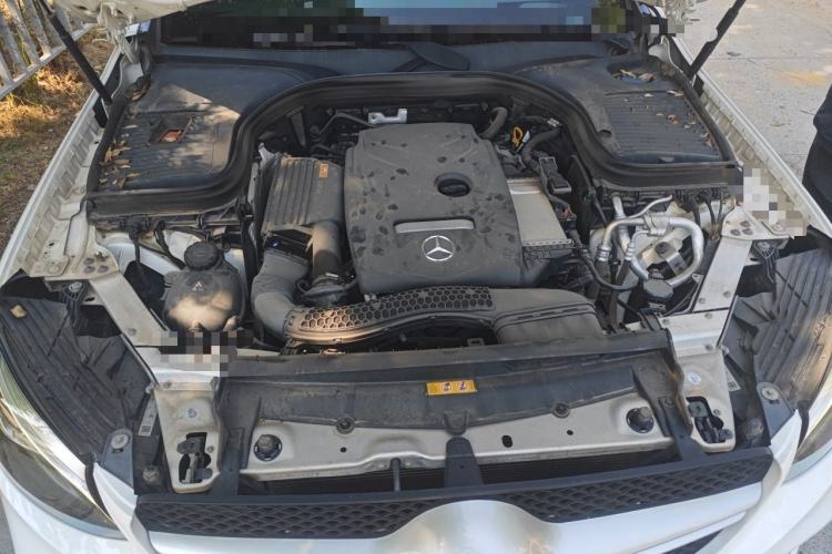 Used Mercedes-Benz GLC 2019 GLC 260 L 4MATIC Dynamic Model Engine Bay