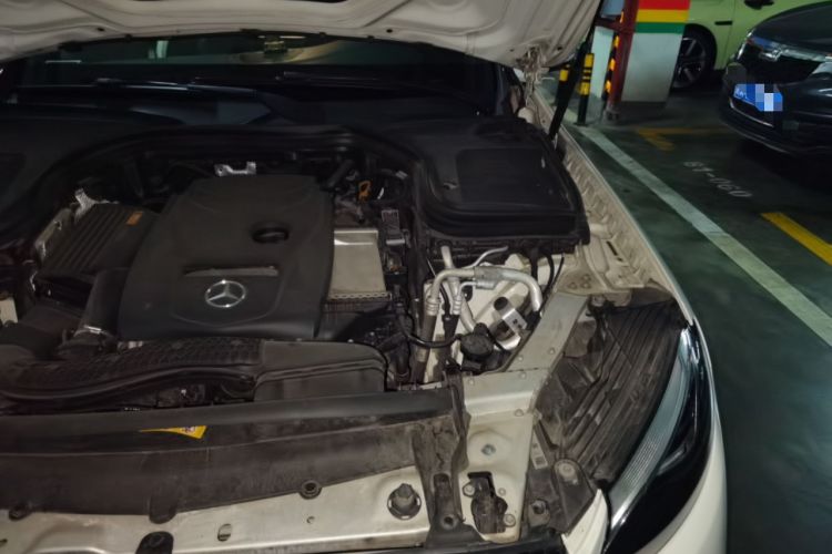 Used Mercedes-Benz GLC 2019 GLC 260 4MATIC Dynamic Edition Engine Bay Left