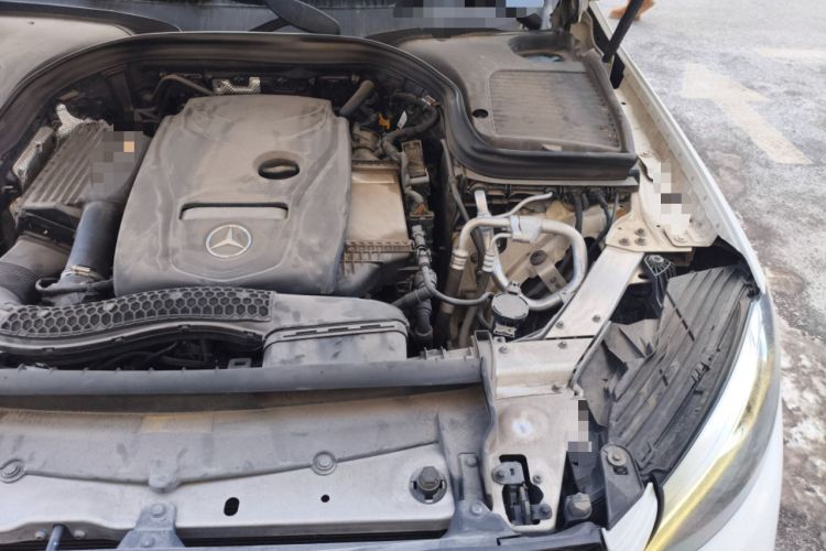 Used Mercedes-Benz GLC 2019 GLC 260 L 4MATIC Dynamic Model Engine Bay Left