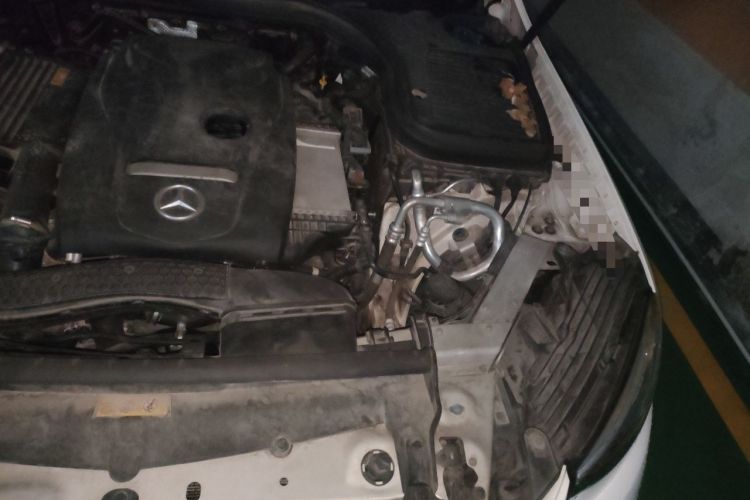 Used Mercedes-Benz GLC 2019 GLC 260 L 4MATIC Dynamic Model Engine Bay Left