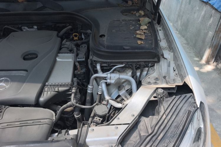 Used Mercedes-Benz GLC 2019 Refreshed GLC 300 L 4MATIC Dynamic Edition Engine Bay Left