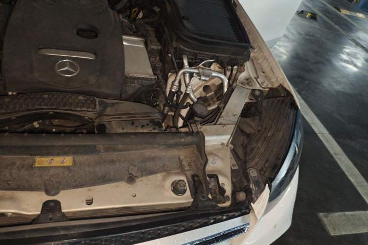 Used Mercedes-Benz GLC 2019 Facelift GLC 260 L 4MATIC Luxury Model Engine Bay Left