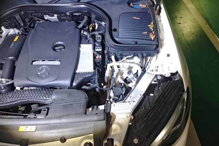 Used Mercedes-Benz GLC 2019 GLC 260 L 4MATIC Luxury Model Engine Bay Left