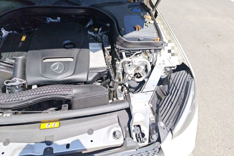 Used Mercedes-Benz GLC 2019 GLC 260 L 4MATIC Luxury Model Engine Bay Left