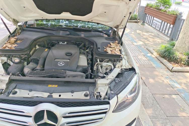Used Mercedes-Benz GLC 2019 GLC 200 4MATIC Engine Bay Left