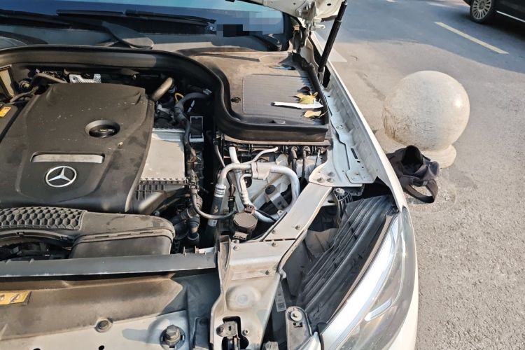 Used Mercedes-Benz GLC 2019 GLC 200 L 4MATIC Engine Bay Left