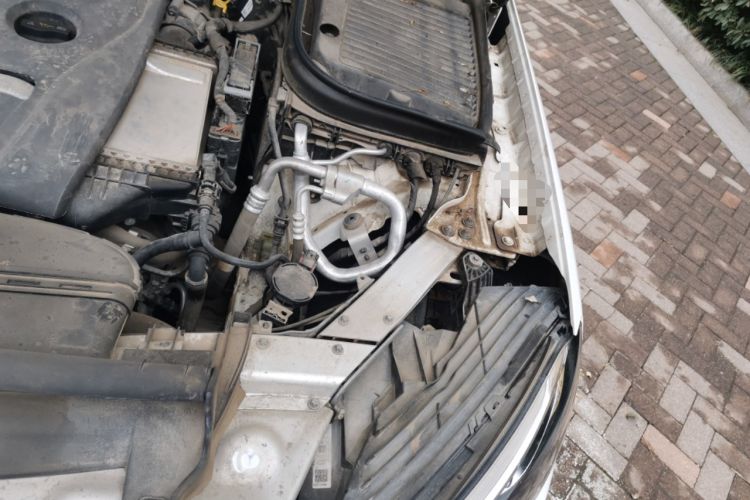 Used Mercedes-Benz GLC 2019 GLC 200 L 4MATIC Engine Bay Left