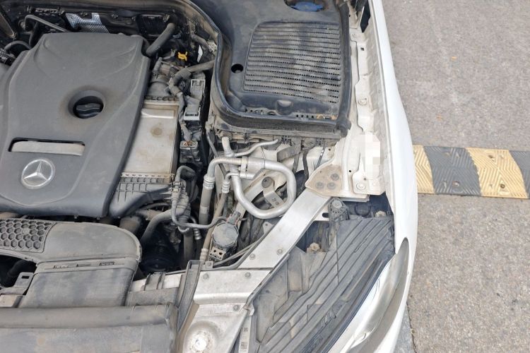 Used Mercedes-Benz GLC 2019 GLC 260 L 4MATIC Luxury Model Engine Bay Left