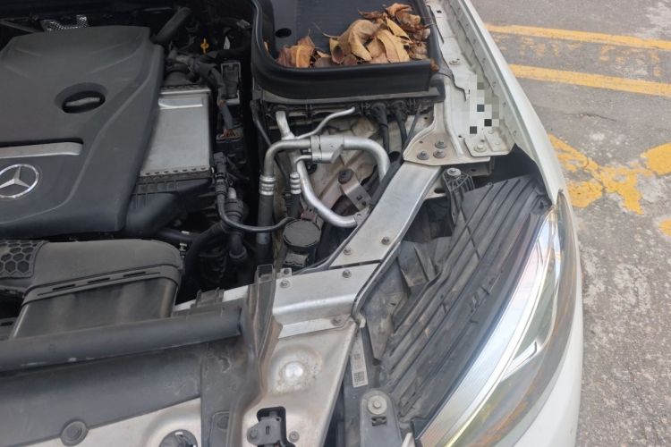 Used Mercedes-Benz GLC 2019 Facelift GLC 260 L 4MATIC Luxury Model Engine Bay Left