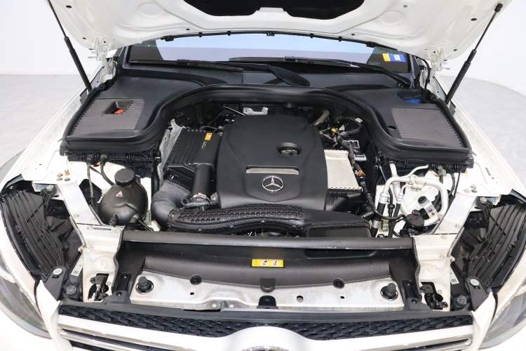 Used Mercedes-Benz GLC 2019 Facelift GLC 260 L 4MATIC Luxury Model Engine Bay