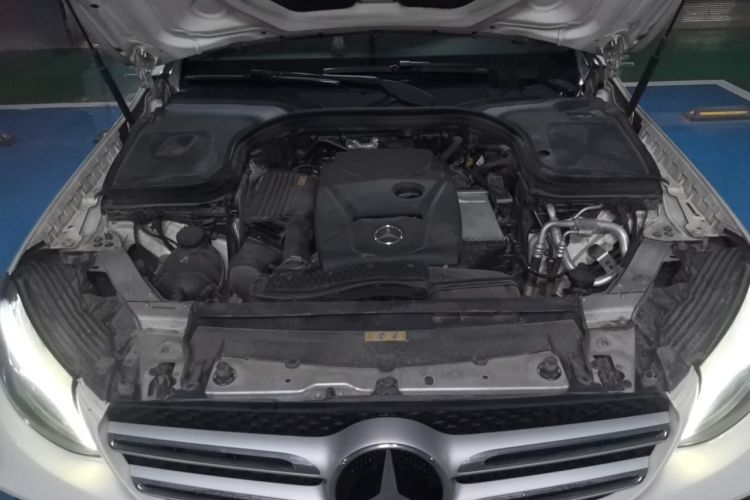 Used Mercedes-Benz GLC 2019 GLC 260 L 4MATIC Luxury Model Engine Bay